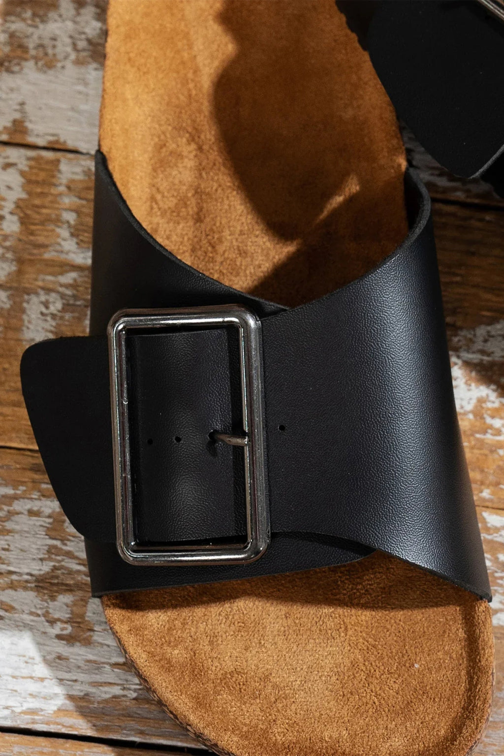 Color black Retro Geometric Print Buckle Strap Flat Slippers