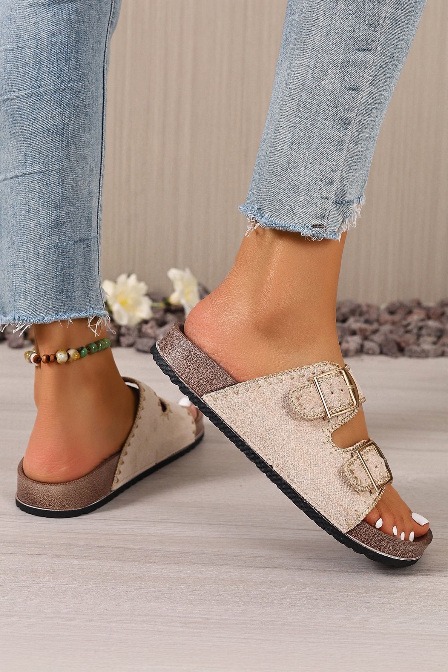 Camel Embroidered Trim Retro Buckle Faux Suede Slippers